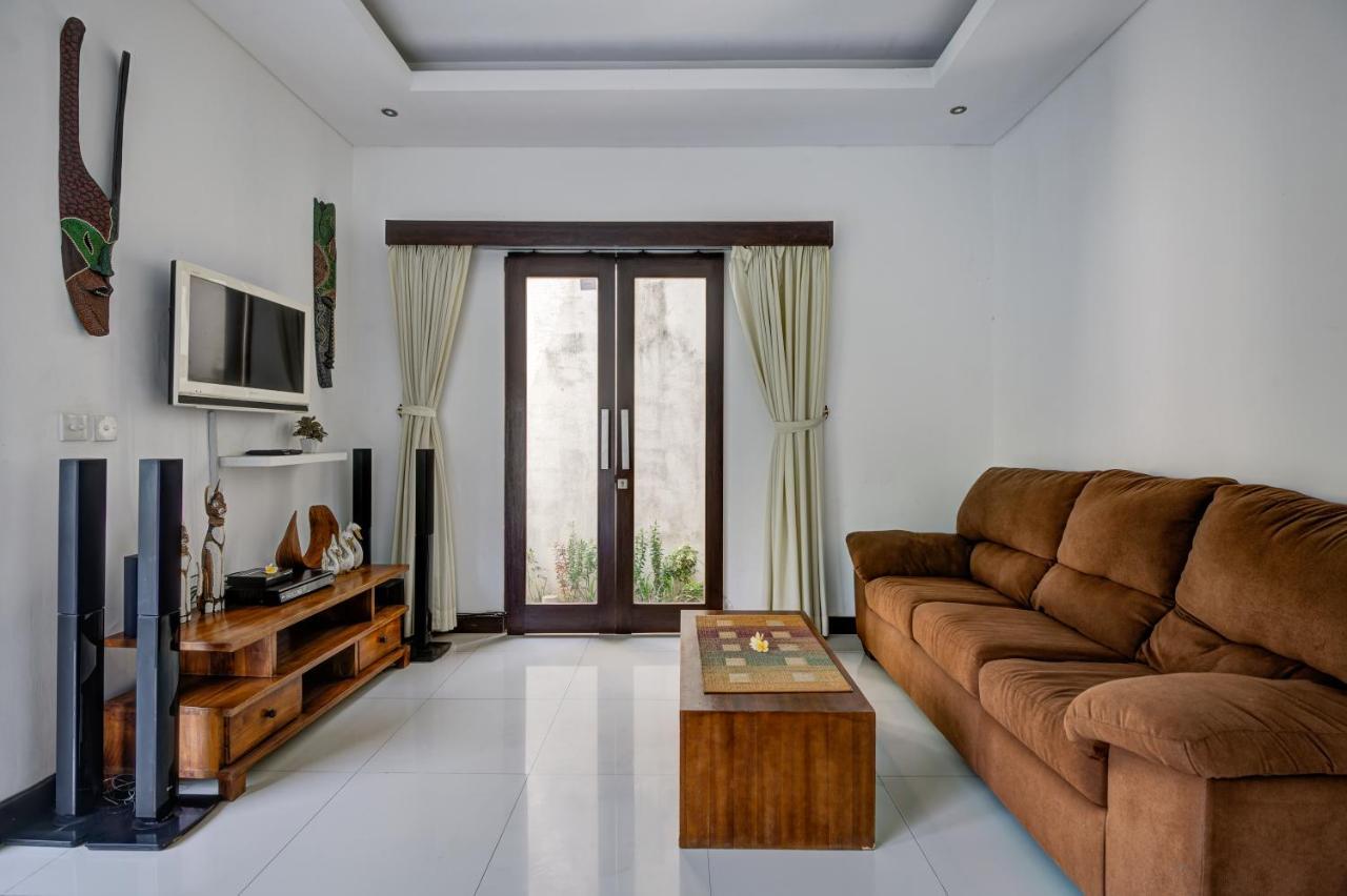 Villa Raka Managed By Manara 레기안 외부 사진